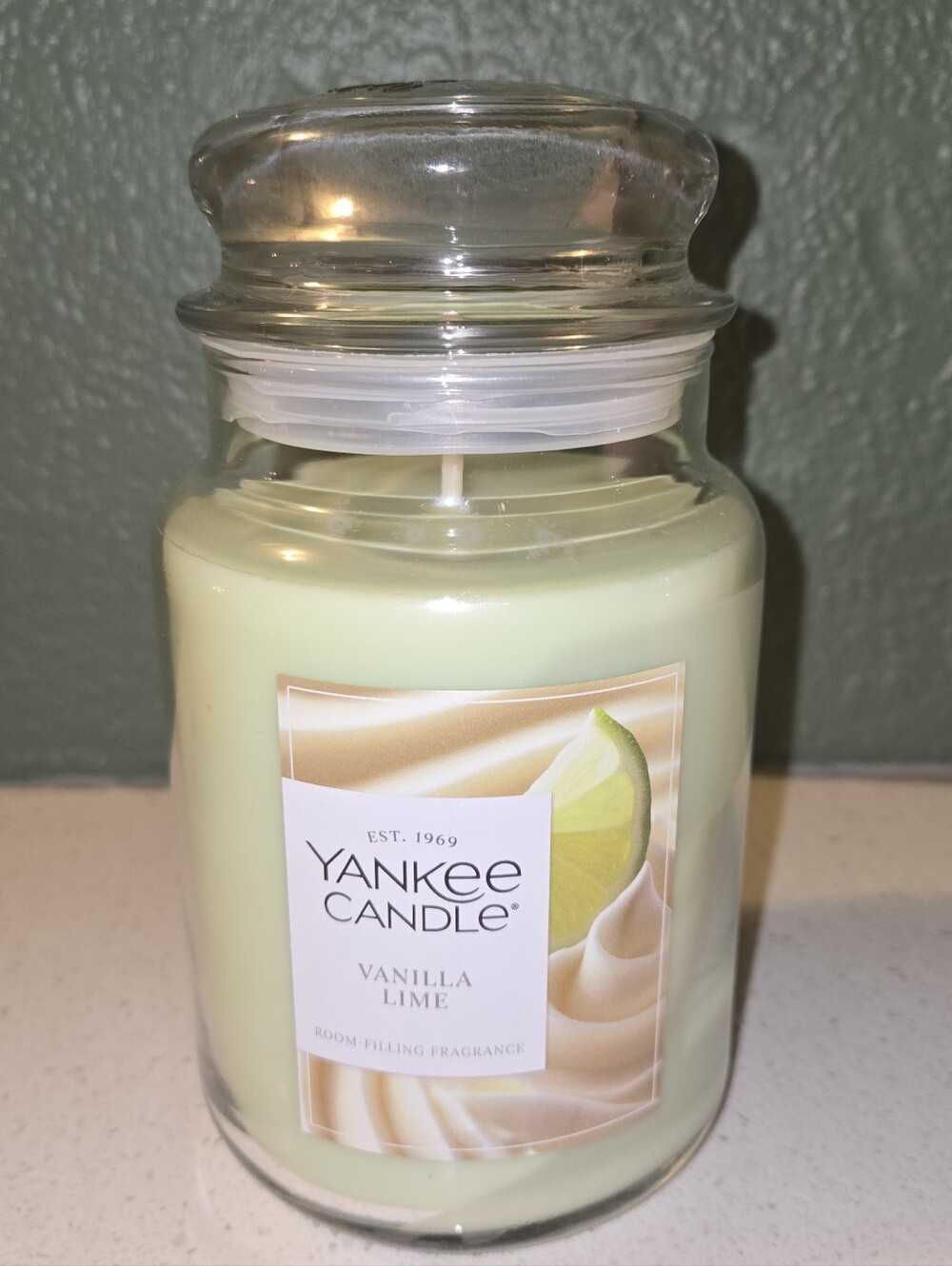 Yankee Candle Vanilla Lime Large Jar Candle - Brand New